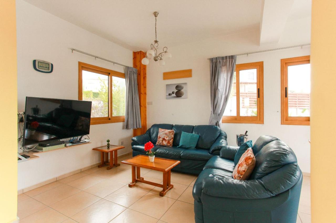Villa Hera Polis Exteriör bild